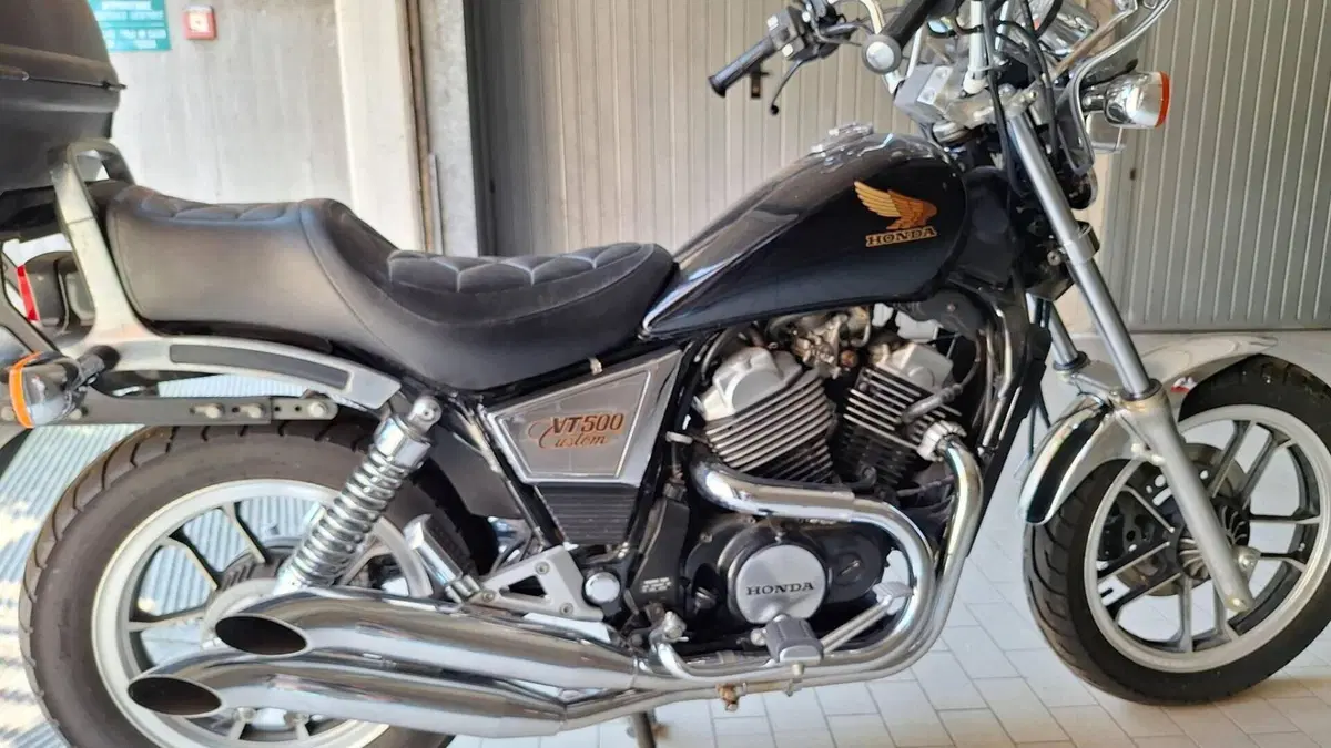 Honda VT 500 CD (1985 - 88)  (8)