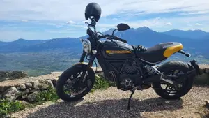 Ducati Scrambler 800 Full Throttle (2017 - 21) 