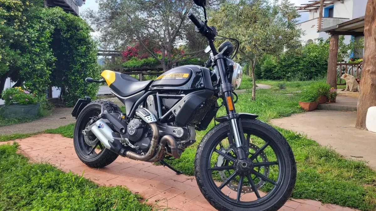 Ducati Scrambler 800 Full Throttle (2017 - 21)  (5)