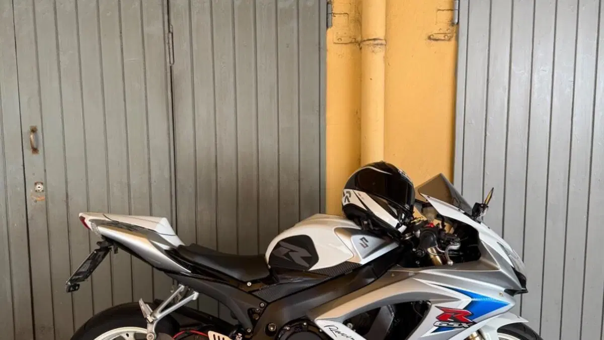 Suzuki GSR 600 (2006 - 11) 