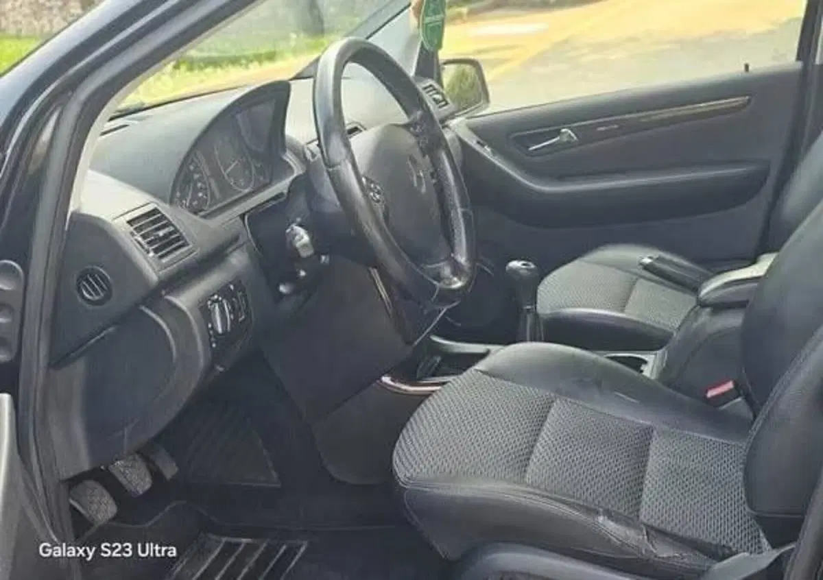 Mercedes-Benz Classe A 150 Avantgarde (5)