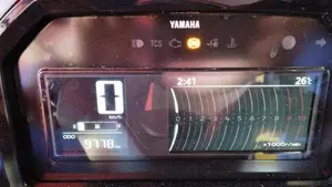 Yamaha X-Max 300 Tech Max (2025 - 26)  (5)