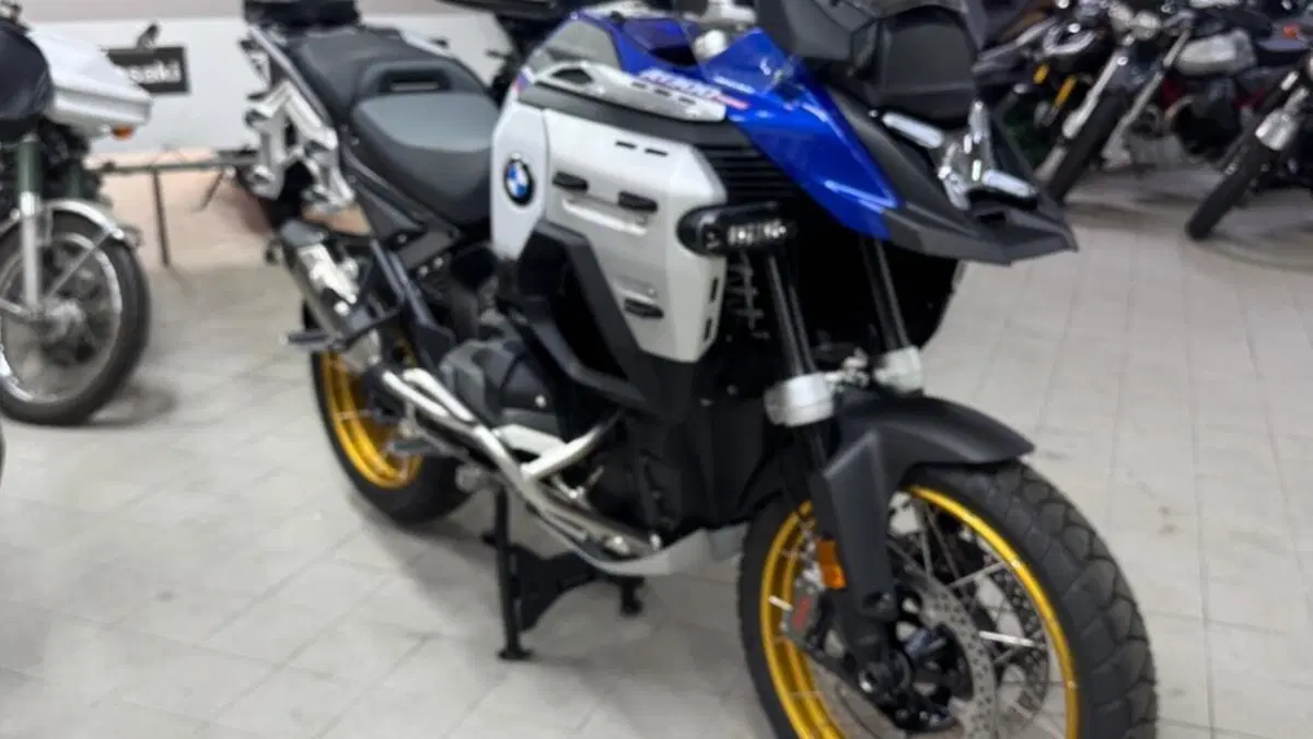 Bmw R 1300 GS Adventure Trophy (2025 - 26)  (8)