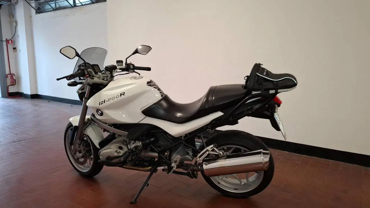Bmw R 1200 R (2006 - 11)  (6)