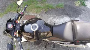 Kawasaki Z 1000 (2003 - 06)  (3)
