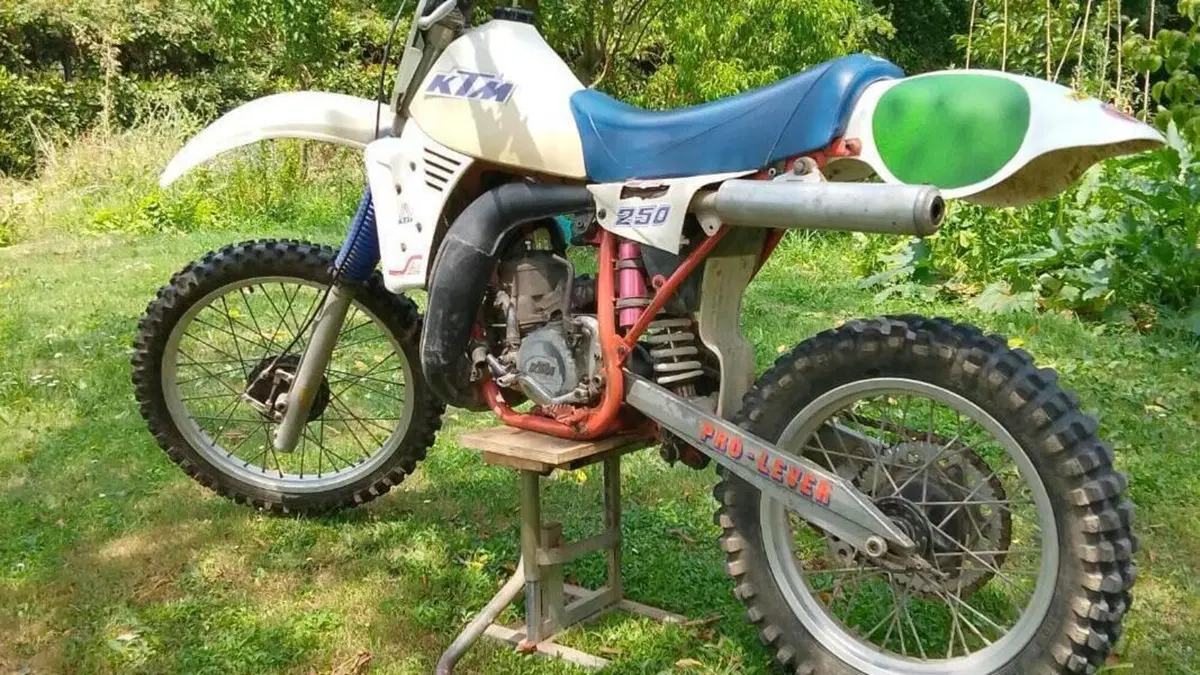 KTM   (4)
