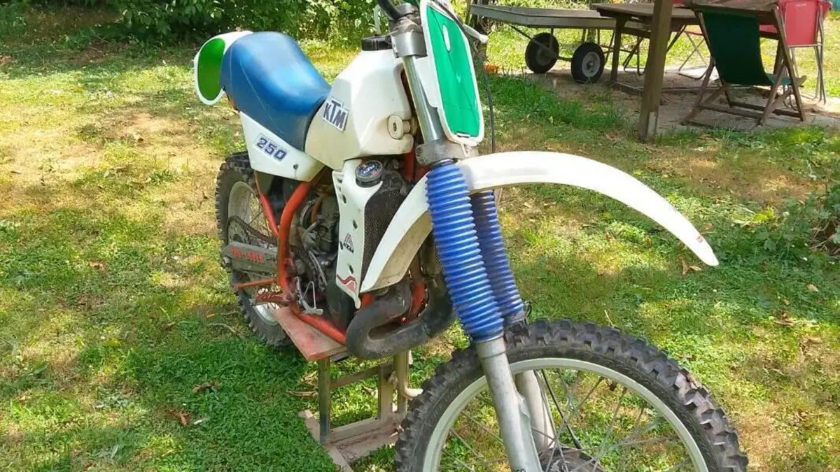KTM   (3)