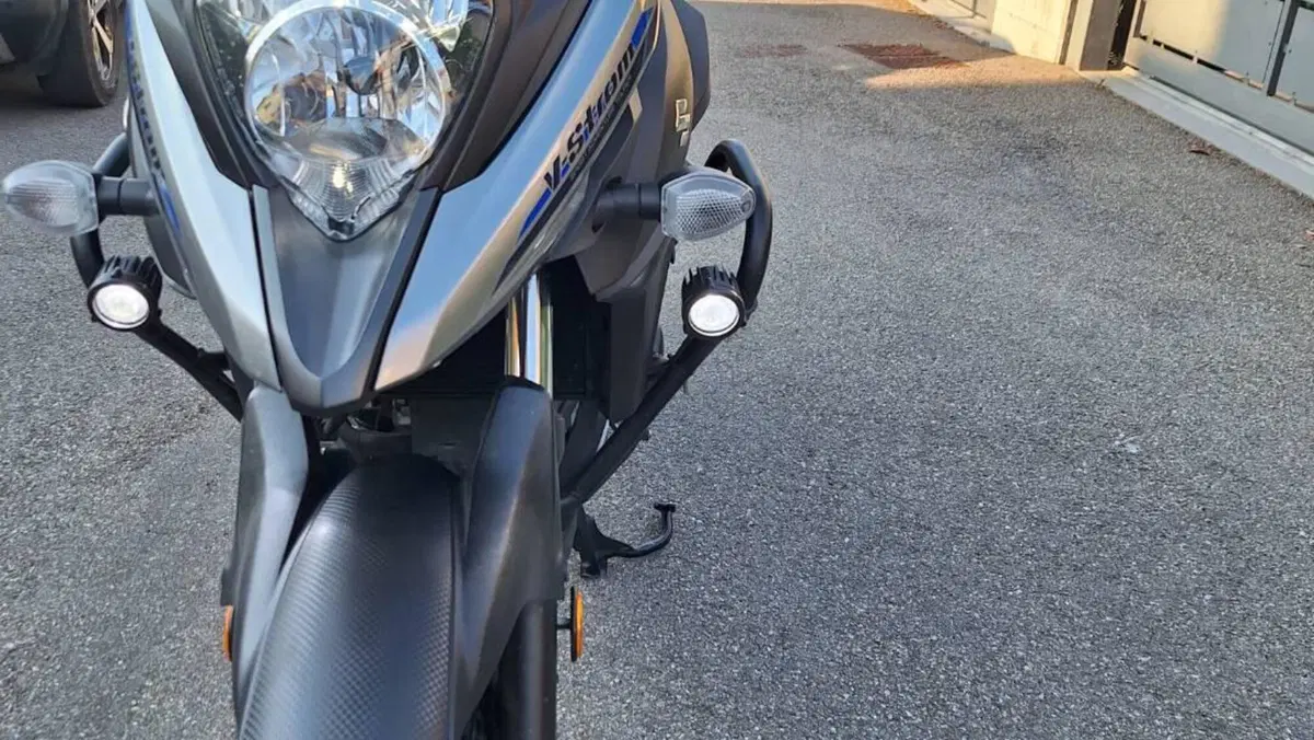 Suzuki V-Strom 650XT (2021 - 25)  (7)