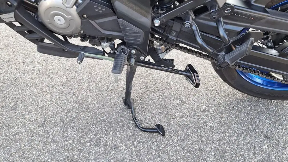 Suzuki V-Strom 650XT (2021 - 25)  (8)