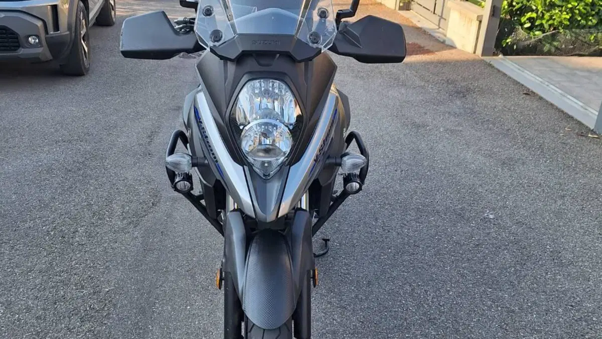 Suzuki V-Strom 650XT (2021 - 25)  (10)