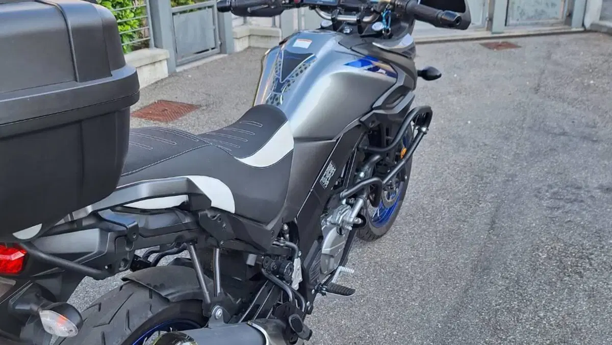 Suzuki V-Strom 650XT (2021 - 25)  (12)