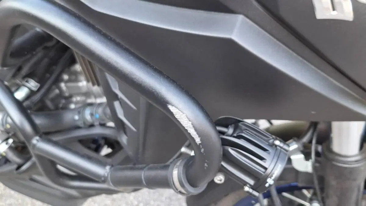 Suzuki V-Strom 650XT (2021 - 25)  (15)