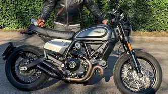 Ducati Scrambler 800 Night Shift (2021 - 22) usata