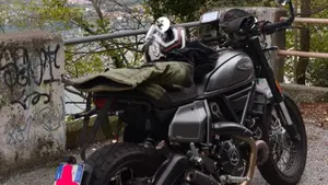 Ducati Scrambler 800 Night Shift (2021 - 22)  (3)