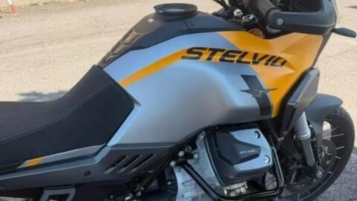 Moto Guzzi Stelvio (2024 - 26)  (12)