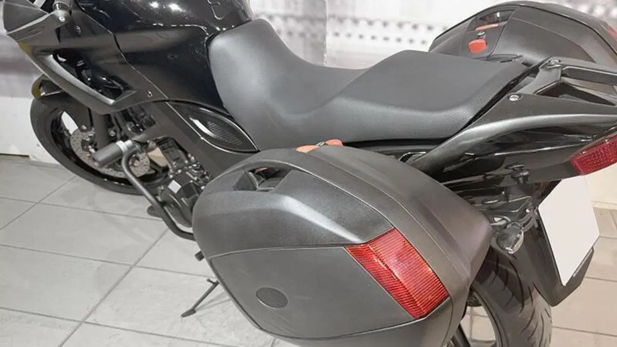 Yamaha TDM 900 (2002 - 14)  (4)