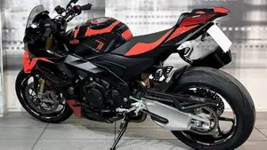 Aprilia Tuono V4 (2025 - 26)  (2)