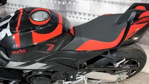 Aprilia Tuono V4 (2025 - 26)  (4)