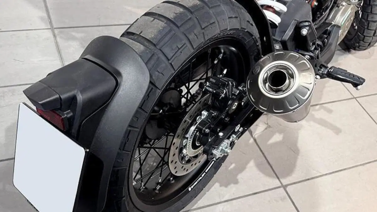 Husqvarna Svartpilen 125 (2024 - 26)  (6)
