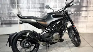 Husqvarna Svartpilen 125 (2024 - 26)  (8)