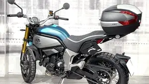 CFMOTO 700CL-X Adventure (2023 - 26)  (2)