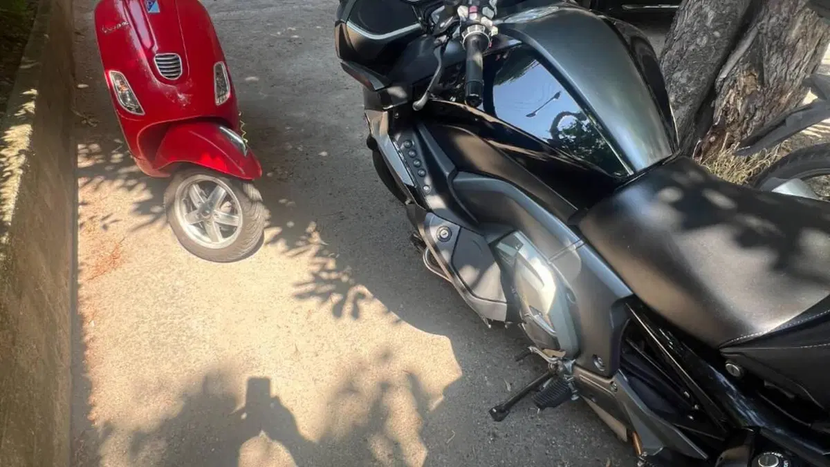 Bmw K 1600 GT (2017 - 20)  (2)