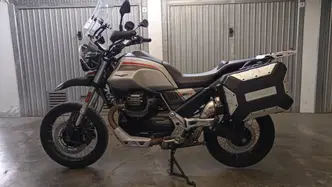 Moto Guzzi V85 TT Travel (2021 - 23) usata