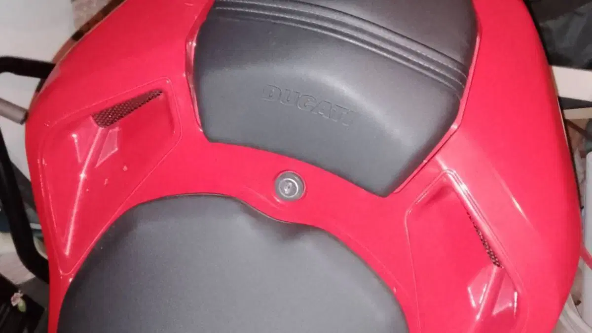 Ducati 848 (2007 - 13)  (5)