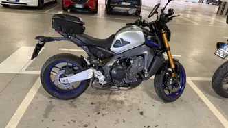 Yamaha MT-09 SP (2024 - 26) usata