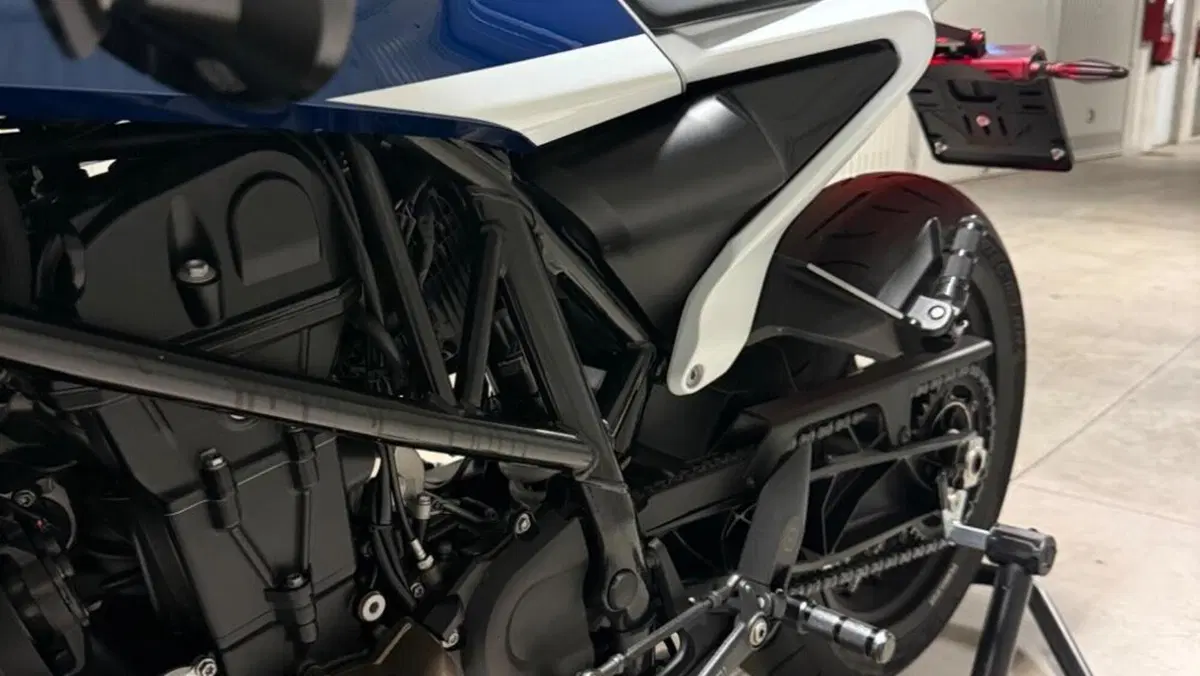 Husqvarna Vitpilen 701 (2020)  (3)