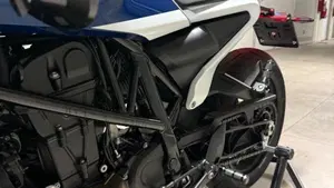 Husqvarna Vitpilen 701 (2020)  (3)
