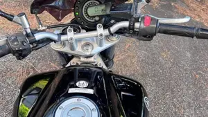 Yamaha FZ6 (2004 - 07)  (4)