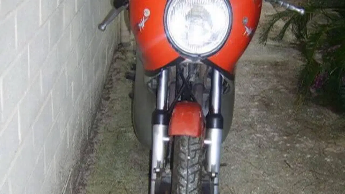 MV Agusta   (2)