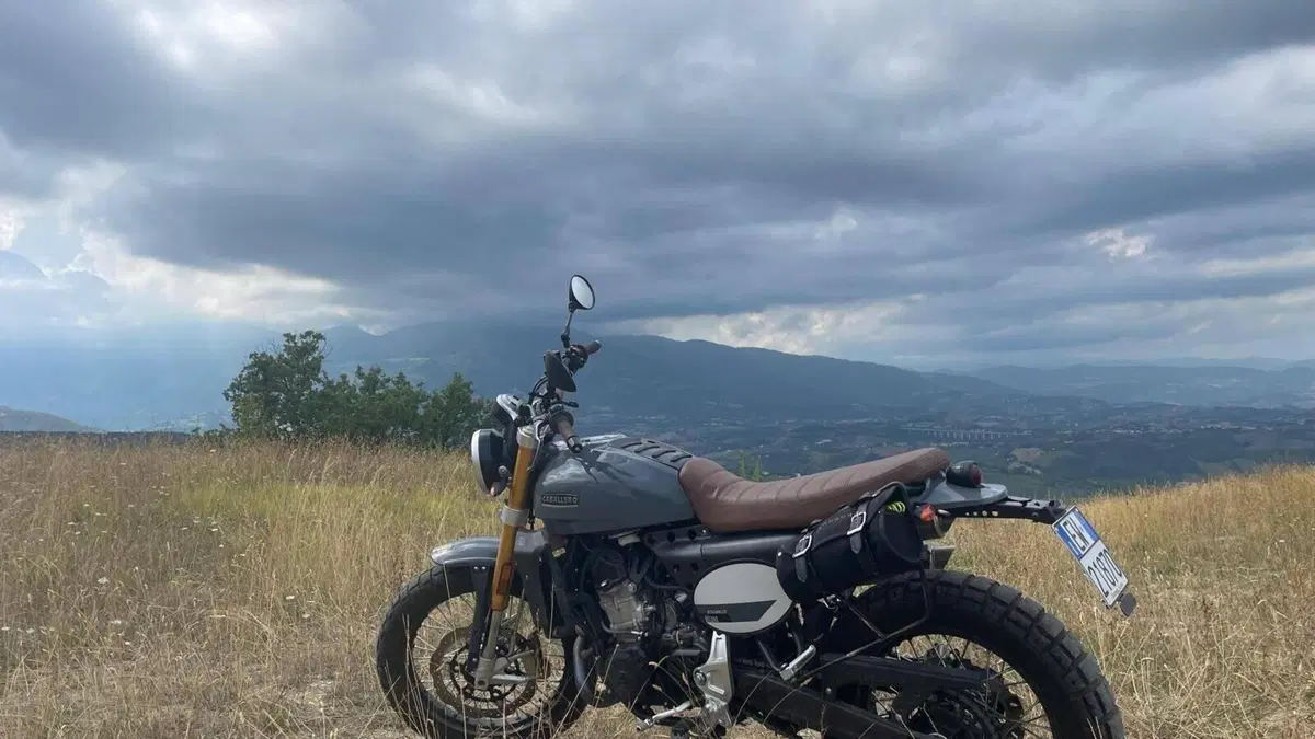 Fantic Motor Caballero 500 Scrambler Deluxe (2021 - 23)  (4)