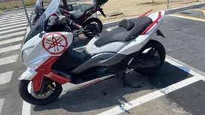 Yamaha T-Max 500 (2008 - 12)  (3)