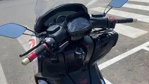 Yamaha T-Max 500 (2008 - 12)  (4)