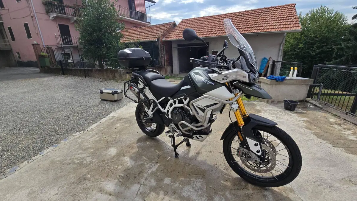 Triumph Tiger 900 Rally Pro (2020 - 23)  (2)