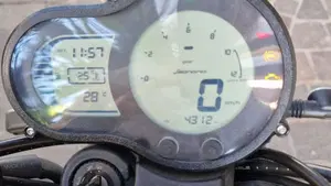 Benelli Leoncino 500 ABS (2017 - 20)  (6)