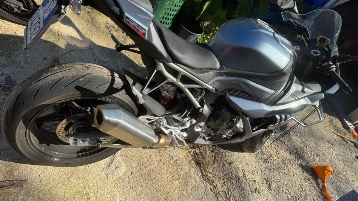 Bmw S 1000 RR (2025 - 27)  (6)