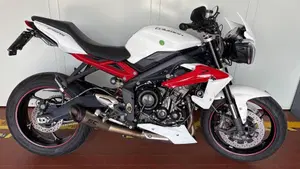 Triumph Street Triple R (2013 - 14) 