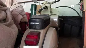 Piaggio   (4)