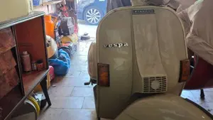 Piaggio   (2)