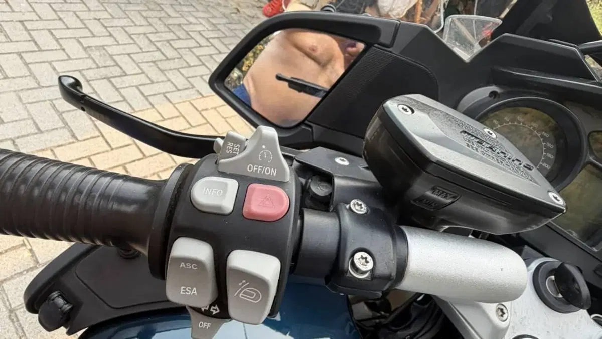 Bmw R 1200 RT (2010 - 13)  (2)