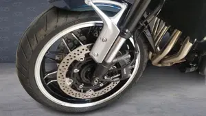 Kawasaki Z 900 RS (2022 - 25)  (4)