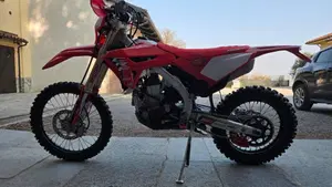 Honda CRF 400RX Enduro (2024)  (2)