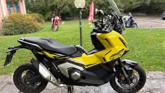 Honda X-ADV 750 (2025 - 26) usata