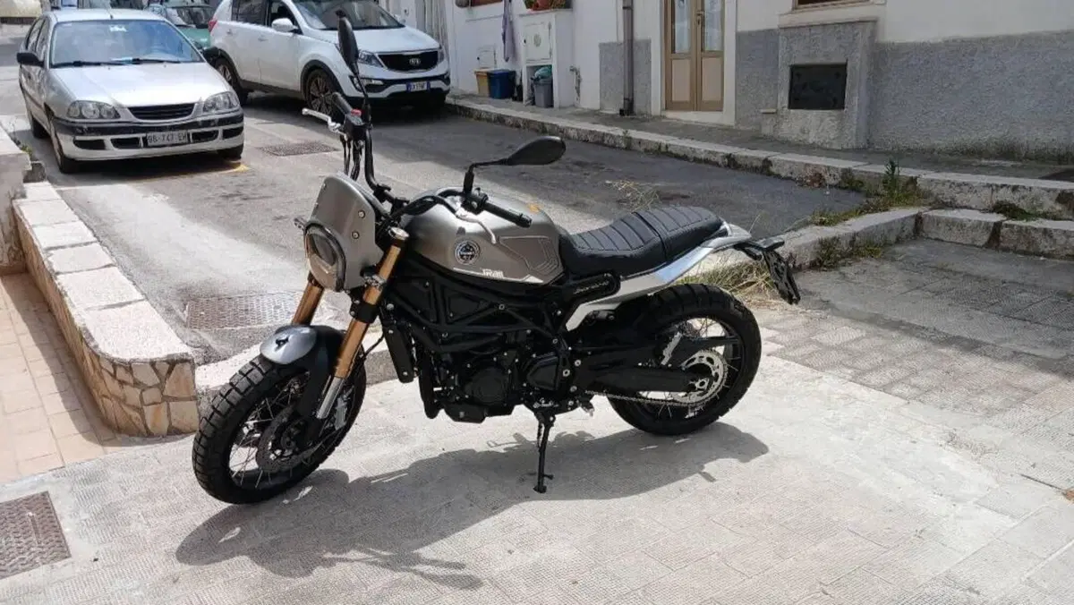 Benelli Leoncino 800 Trail (2022 - 26)  (2)