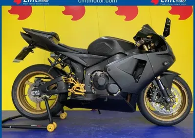 Honda CBR 600 RR (2005 - 06) - Annuncio 10055302