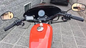 Harley-Davidson 883 (2008 - 09) - XL  (6)