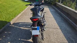 Yamaha MT-09 (2021 - 23)  (2)